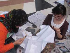 Mahasiswa asing belajar batik (istimewa)