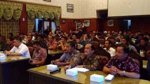 Pertemuan antara Mahasiswa Indonesia Timur, Aremania dan Forpimda di Ruang Sidang Balai Kota Malang-2