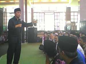 Ustadz Yusuf Mansur di Masjid Raden Patah UB