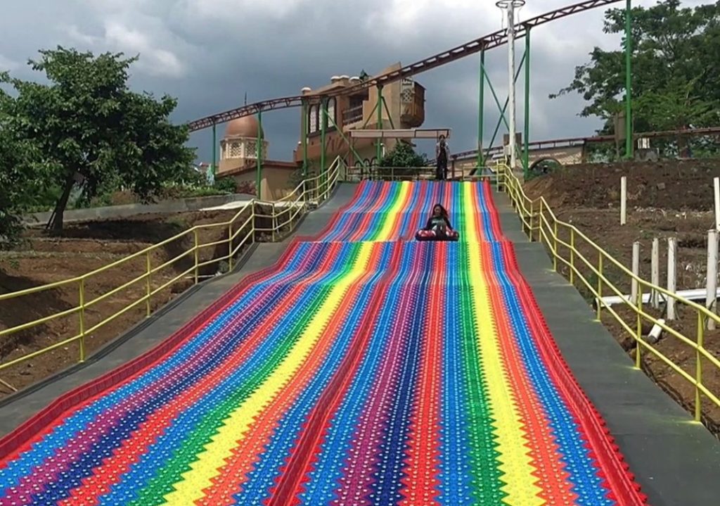 Rainbow Slide Wahana Baru Baloga Yang Memacu Adrenalin Di Libur