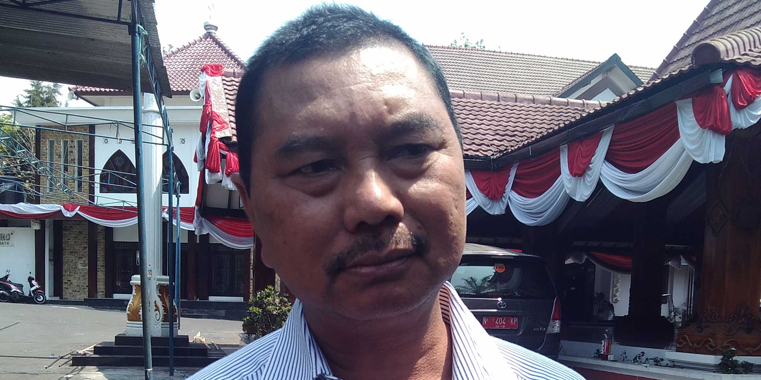 Kepala Desa Keluhkan Prona Batu