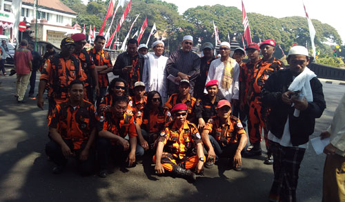 Solid NKRI Demo Tolak Papua Merdeka