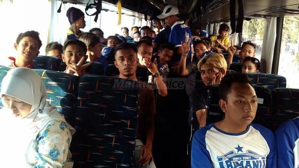 Sore Ini, Dua Bus Aremania Kepanjen Menuju Bali