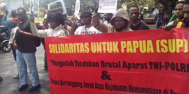 SUP Tuntut Jokowi-JK Tarik TNI dari Papua
