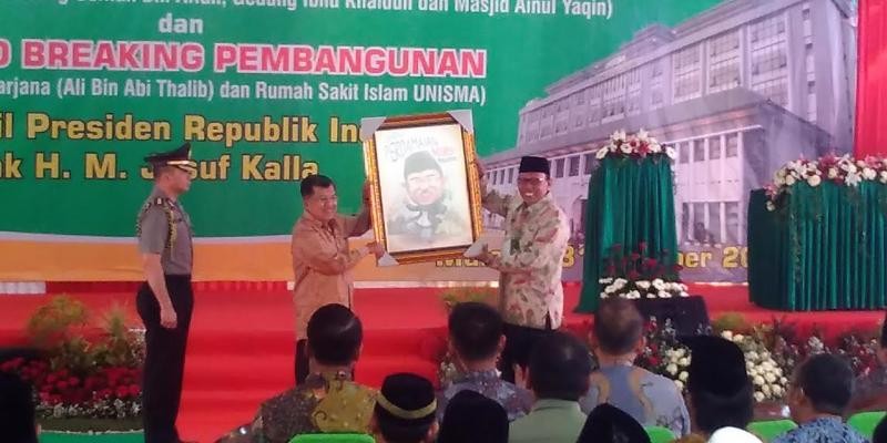 JK Dinobatkan Jadi Bapak Perdamaian Indonesia