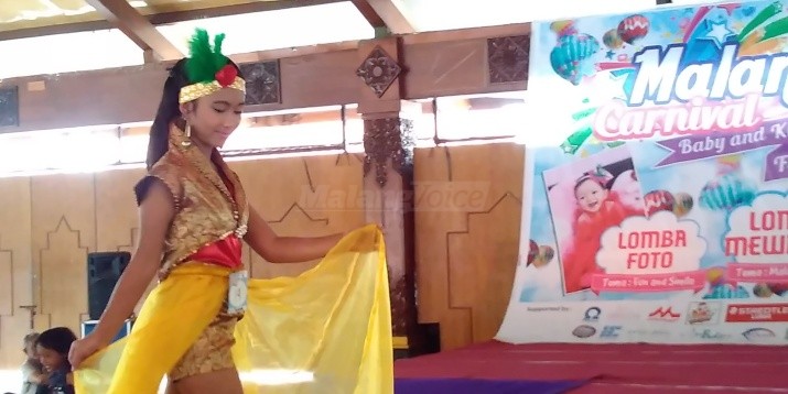 Ratusan Bocah Pamer Gaya di Malang Carnival