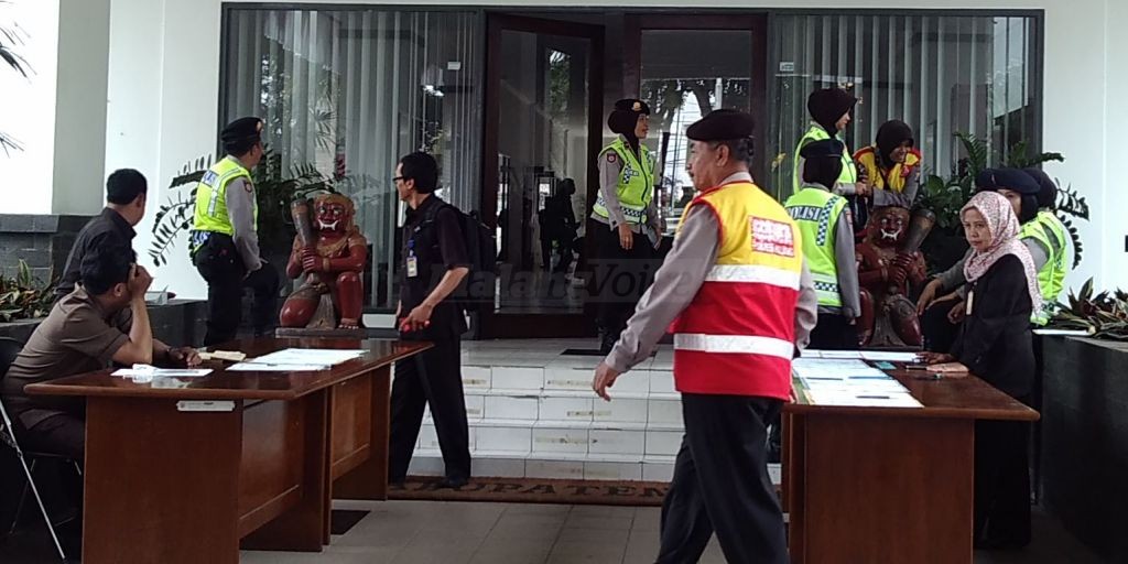 Rekap Suara Pilkada Malang, 722 Personel Polisi Jaga Gedung DPRD