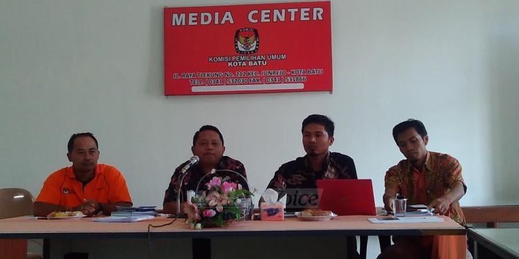 Konferensi pers yang dilaksanakan KPU bersama media