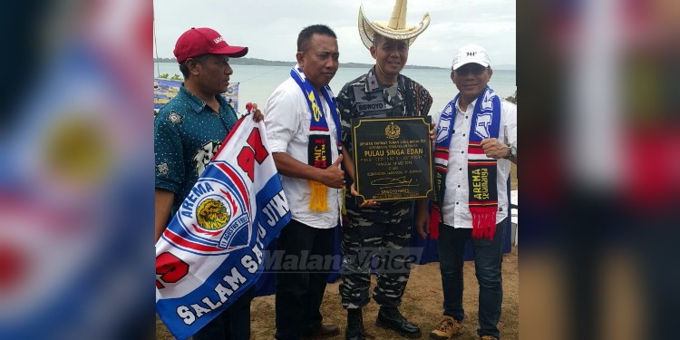Pulau Singo Edan Juga Perekat Moral Mahasiswa NTT di Malang