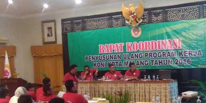 Rapat koordinasi KONI Kota Malang. (Deny)