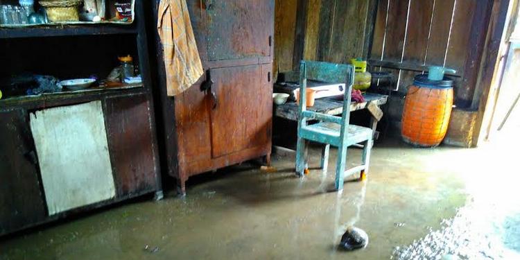 Banjir rob di Pantai Tamban (ist)
