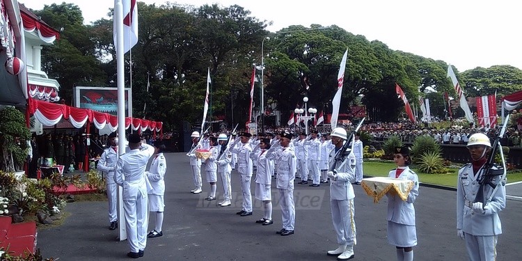 Upacara HUT ke 71 Republik Indonesia di Balai Kota Malang