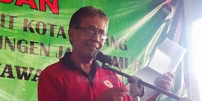 Ketua Umum KONI Kota Malang, Bambang Dharmawan Suyono, saat sambutan pelepasan atlet menuju arena PON 2016 di Jabar.