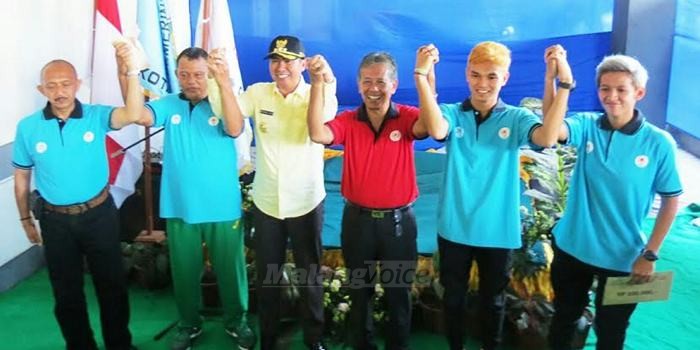 Perwakilan atlet, wasit, pelatih, pengurus KONI dan Wali Kota Malang, bertekad meraih yang terbaik di arena PON 2016 di Jabar.