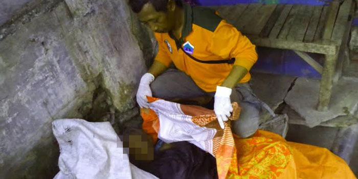 Kakek 75 Tahun Ditemukan Tewas di Samping Jalan Simpang Borobudur