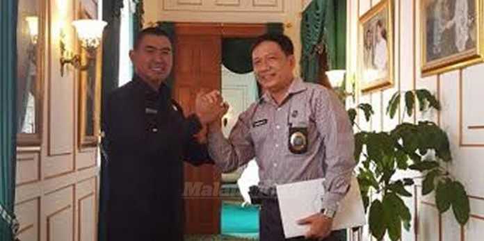Kepala BNN Kota Malang, AKBP Bambang Sugiharto bersama Wali Kota Malang, HM Anton. (istimewa)