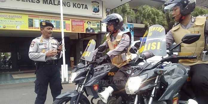 Anggota patroli unit Sabhara Polres Malang Kota. (deny)