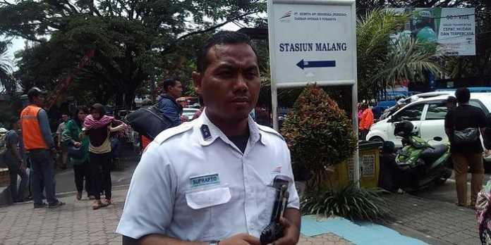 Kepala Stasiun Kota Malang, Suprapto. (deny)
