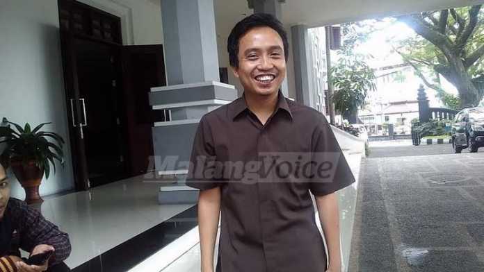 Anggota Komisi DPRD Kota Malang tersangka dugaan penggelapan dan penipuan, Subur Triono. (Muhammad Choirul)
