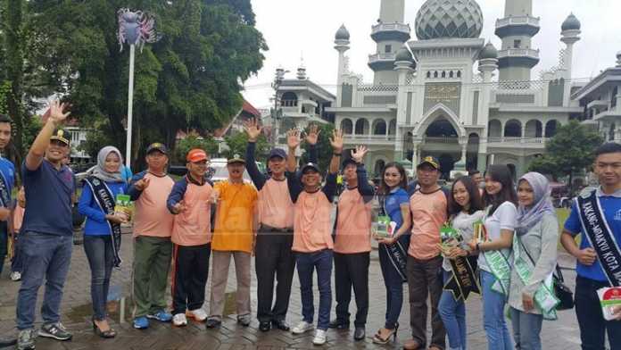 Sosialisasi pencegahan korupsi di Alun-alun Merdeka, Kota Malang.