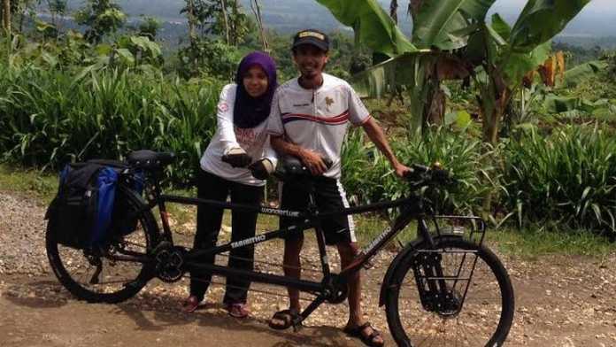 Hakam Mabruri dan R Islamiah, sepeda tandem keliling dunia