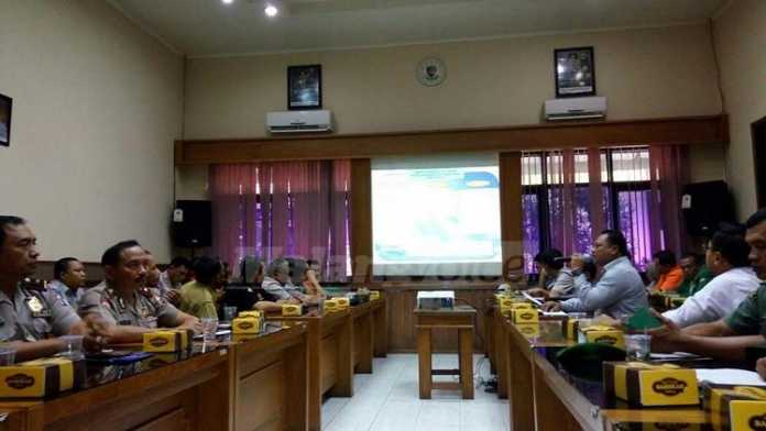 Rakor Operasi Lilin Semeru 2016 dan Silaturahmi di Polres Malang
