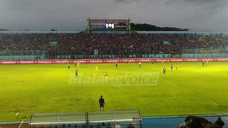 Renovasi Kandang, Bench Stadion Kanjuruhan Diganti Permanen