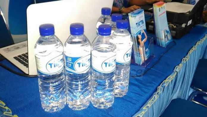 Air minum dalam kemasan produksi PDAM Kabupaten Malang, Tirta Kanjuruhan (Tika)