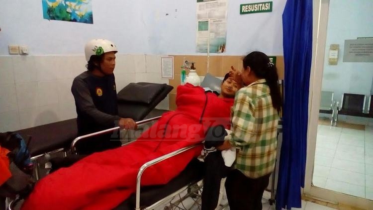 Seorang mahasiswi yang menderita Hiportemia sempat dirawat di Rumah Sakit Hasta Brata.(ist)
