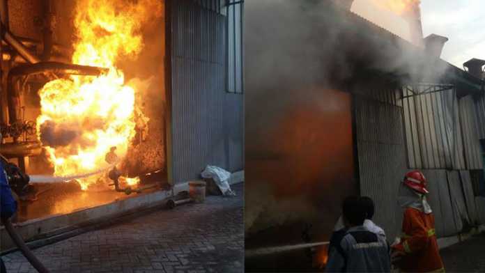 Kebakaran pabrik makanan ringan di Singosari (foto: PPBK Kabupaten Malang)