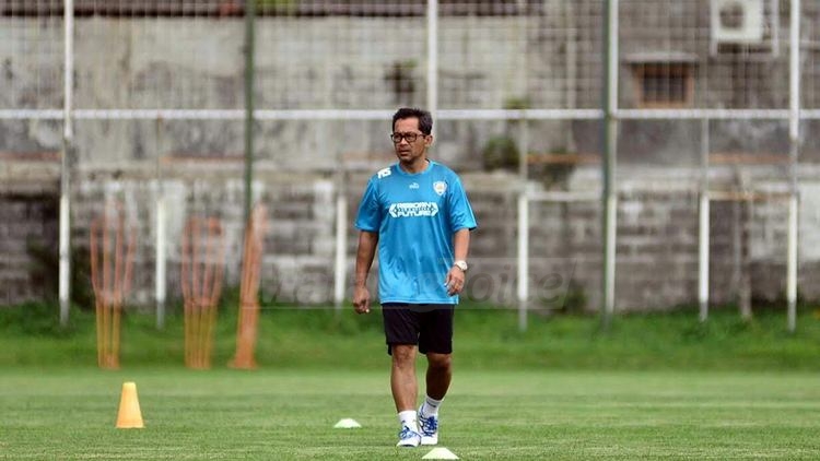 Pelatih Arema FC, Aji Santoso. (deny)
