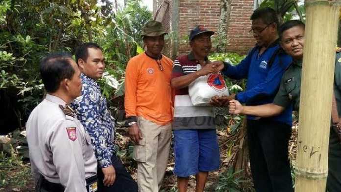 pemberian bantuan oleh BPBD Kabupaten Malang