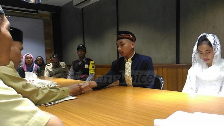 Pernikahan tahanan di ruang Penegakan Hukum Terpadu (Gakkumdu) Polres Malang