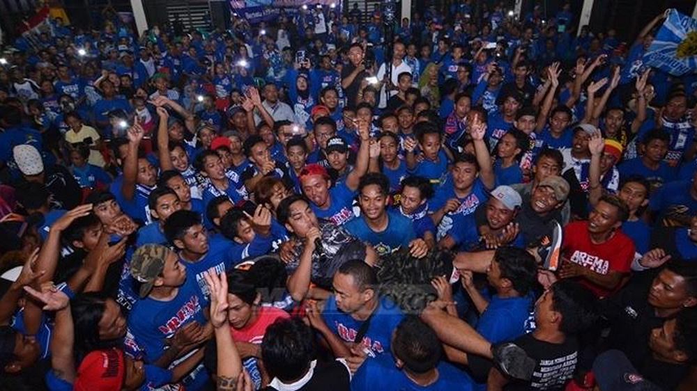 Aremania dipastikan mendukung langsung Singo Edan di partai Final Piala Presiden.(dok/MVoice)