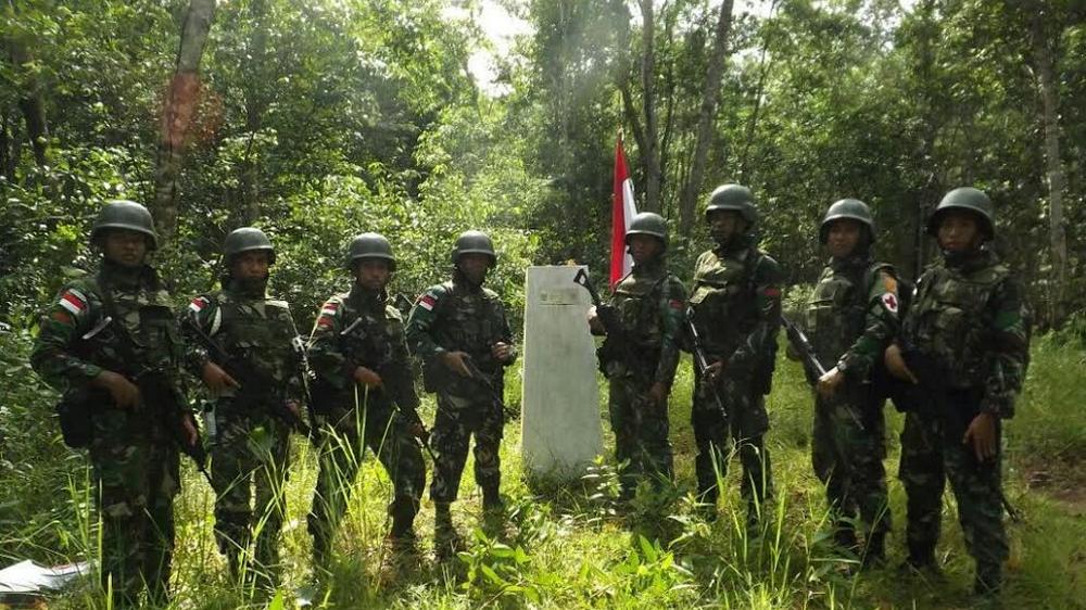 Cegah Bergesernya Batas Negara RI-PNG, Satgas Yonif Para Raider 503 Gelar Patroli Patok