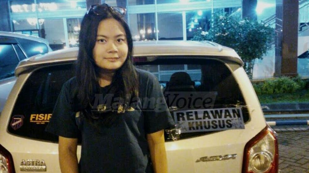 Gita Nur Pratiwi rela menjadi relawan untuk membantu masyarakat Kota Malang. (Gita for MVoice)