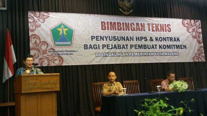 Pemkot Malang menggelar bimbingan teknis penyusunan HPS dan kontrak. (Bagian Humas Pemkot Malang)