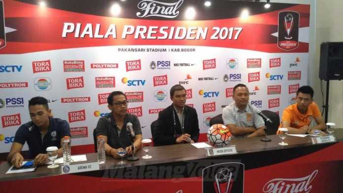 Sesi konferensi pers Arema FC dan PBFC. (deny)