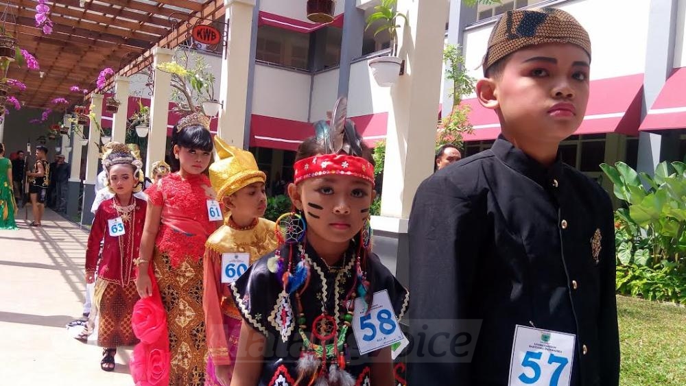 Ratusan Bocah Meriahkan Hari Kartini di Balai Kota Among Tani