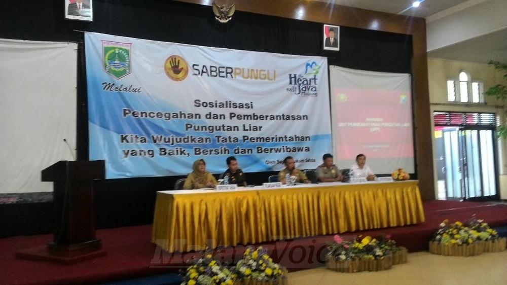 Sosialisasi pencegahan dan pemberantasan pungutan liar oleh Pemkab Malang di Rumah Makan Bojana Puri.(Miski)