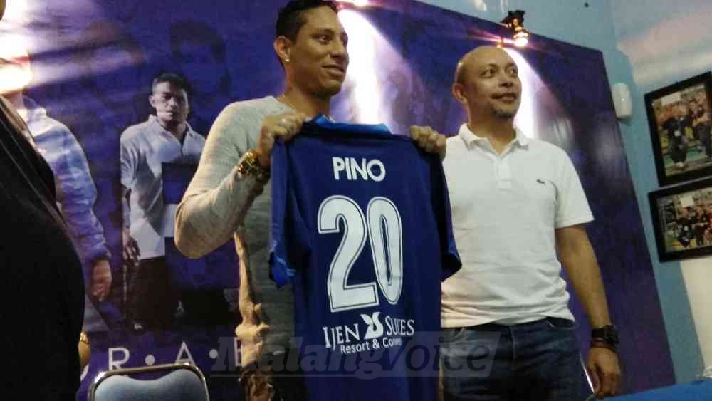 Resmi, Pino Marquee Player Arema