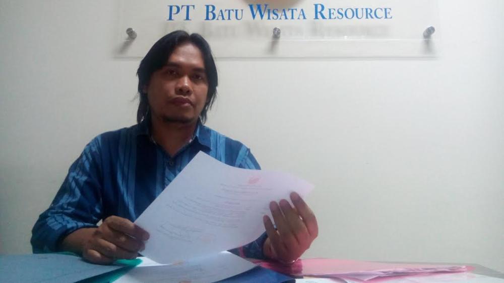 Dirut PT BWR Bagyo Prasasti Prasetyo di ruang kerjanya lantai V Balai Kota Among Tani, Selasa (16/5).