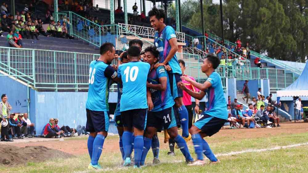 Persikoba Tumbangkan Singhasari FC 2-0