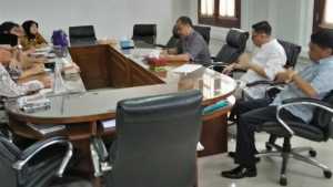 Rapat anggota Komisi C bersama para camat Kota Malang. (istimewa)