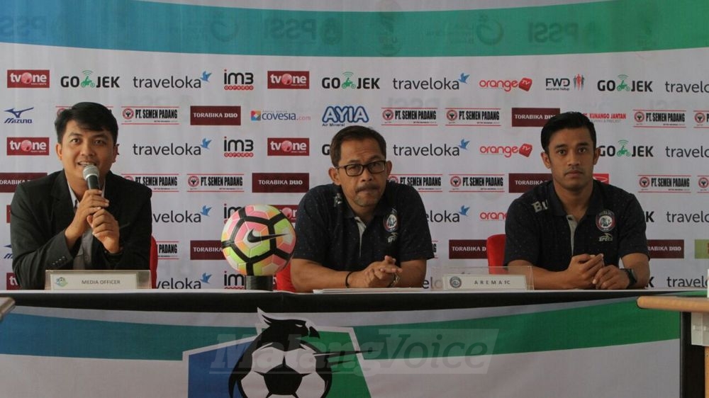 Arema FC Waspadai Tiga Pilar Semen Padang
