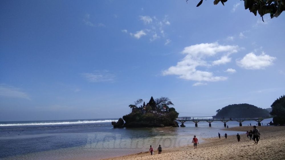 Pantai di Kabupaten Malang Rawan Tsunami, BPBD: Baru Satu Alat Pendeteksi Tsunami Terpasang