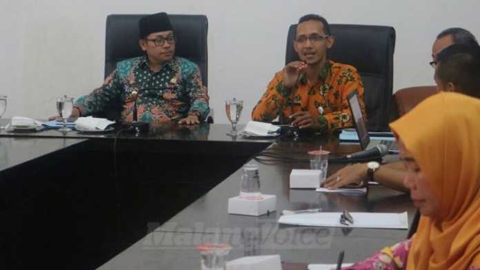 Rapat Koordinasi Tim Koordinasi Penanggulangan Kemiskinan Daerah (TKPKD) Kota Malang. (Bagian Humas Pemkot Malang)