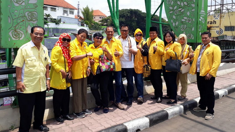 Kunjungan pengurus DPD Golkar Kota Malang ke Kampung Putih. (istimewa)