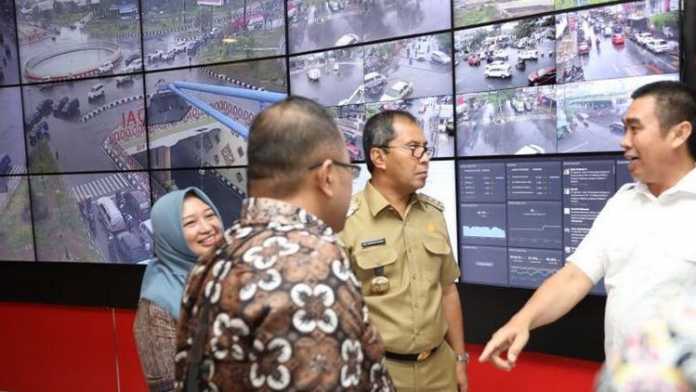 Wali Kota Malang, HM Anton, studi banding ke Makassar. (Istimewa)