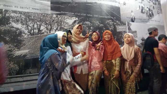 Suasana di MTD banjir manusia. (Anja a)